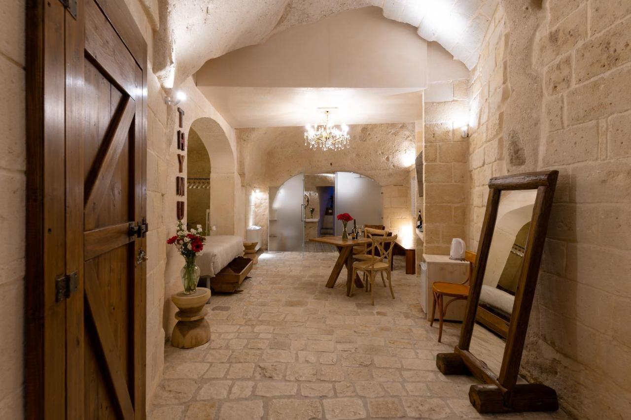 Deluxe Suite Spa Bath Cave,1382082599:JPEG