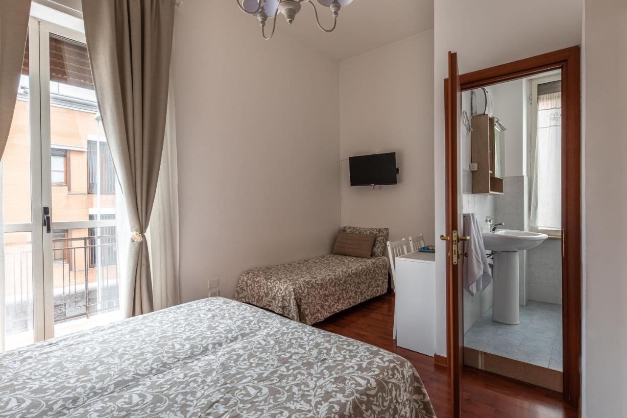 Triple Room Balcony,1382125919:JPEG