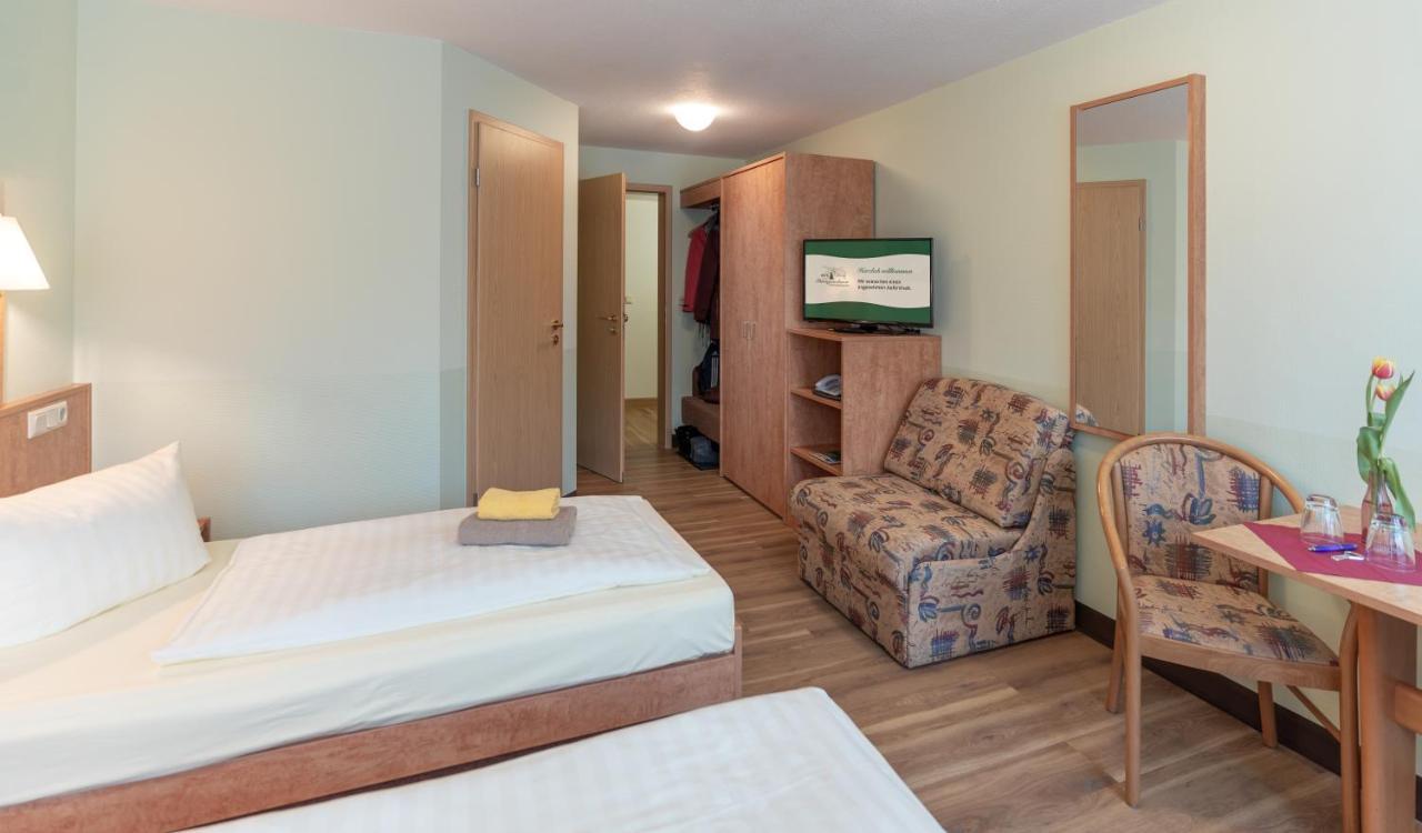 Twin Room,1263048700:JPEG