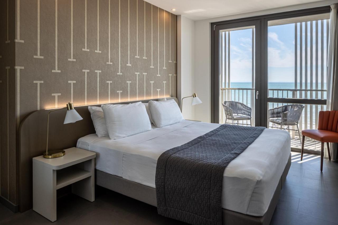 Superior Double or Twin Room Sea View,1395972515:JPEG