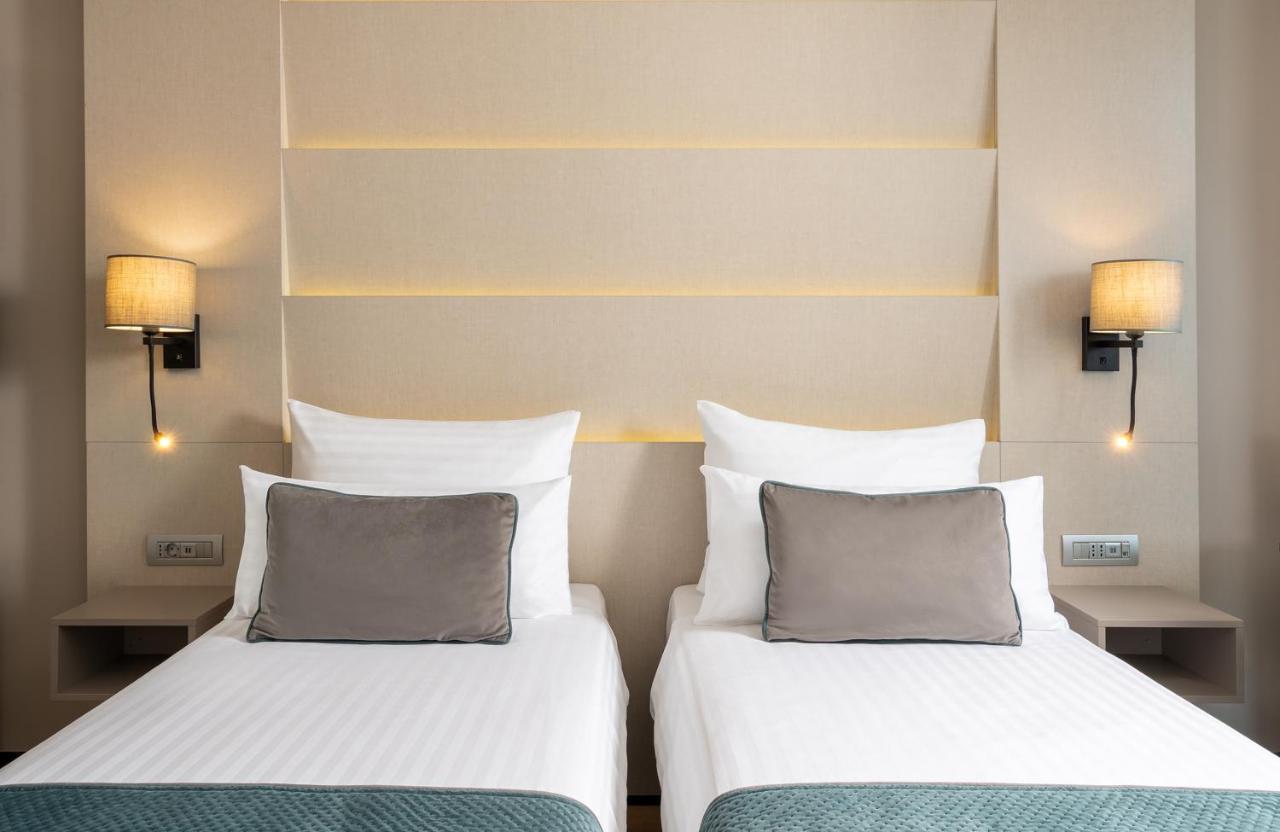Comfort Twin Room