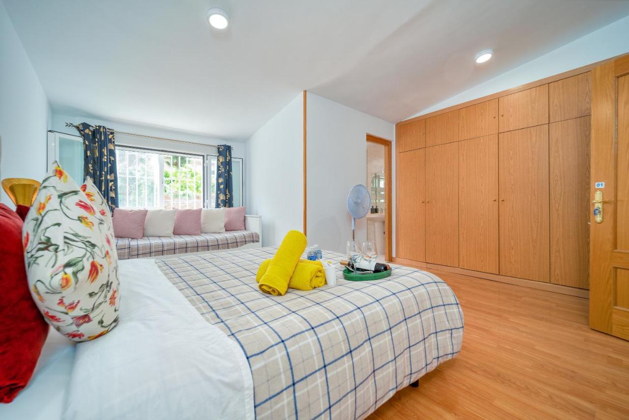 Double Room Private Bathroom