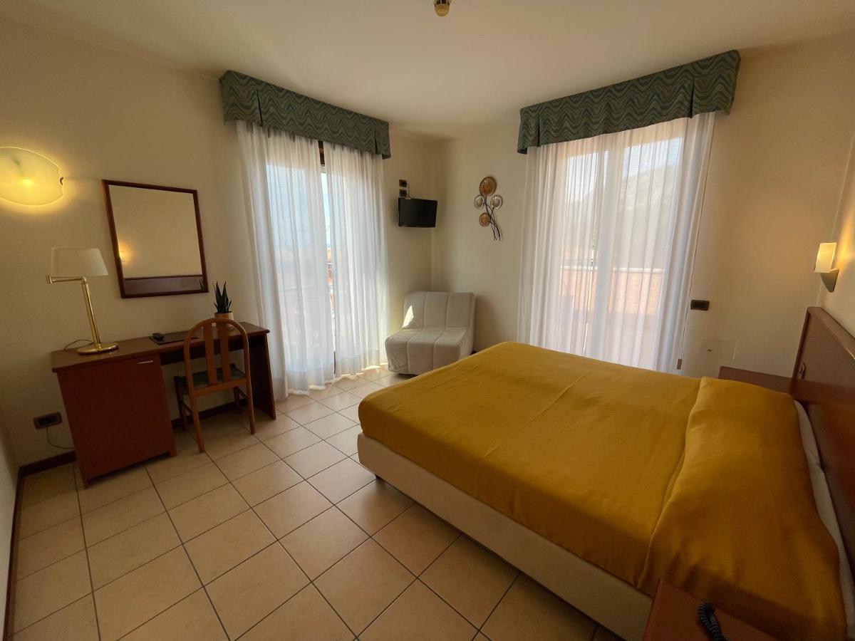Double or Twin Room Balcony,1385511653:JPEG