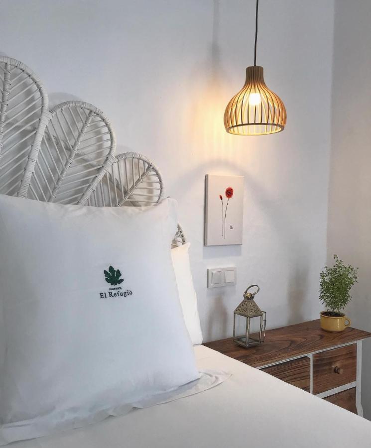 Small Double Room,1385580581:JPEG