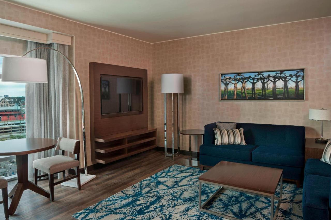 Junior Suite,1385919860:JPEG