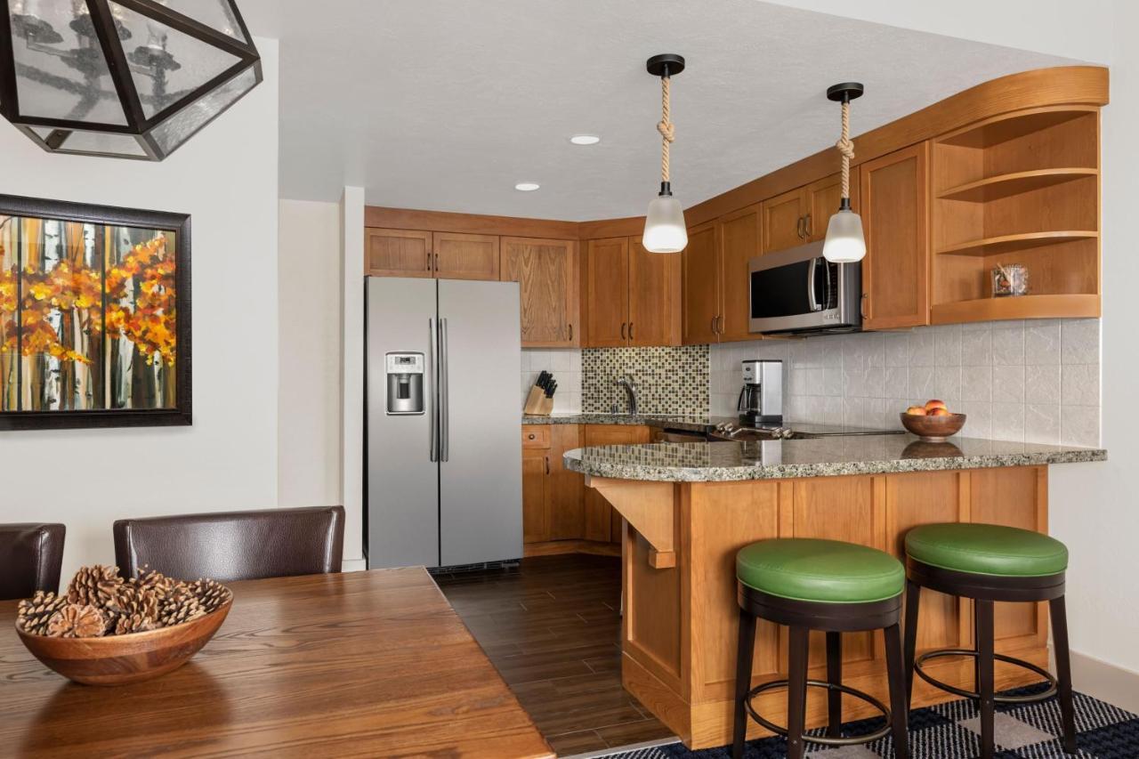 Deluxe Two-Bedroom Suite