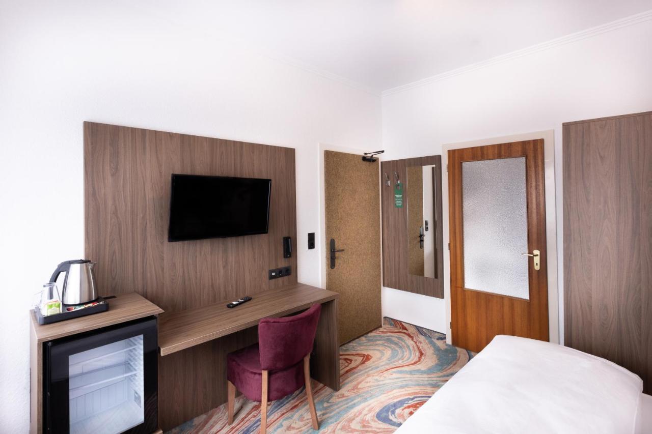 Single Room