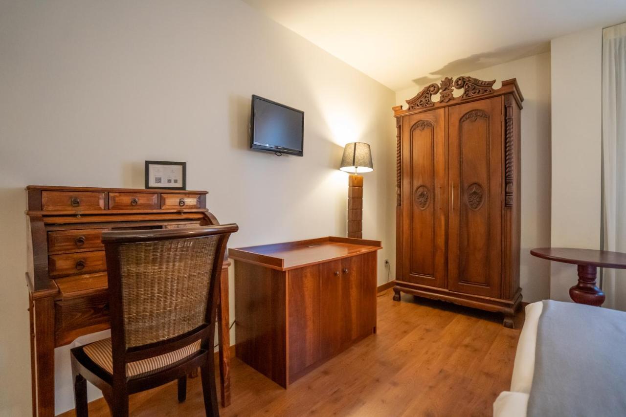 Double or Twin Room,1460971948:JPEG