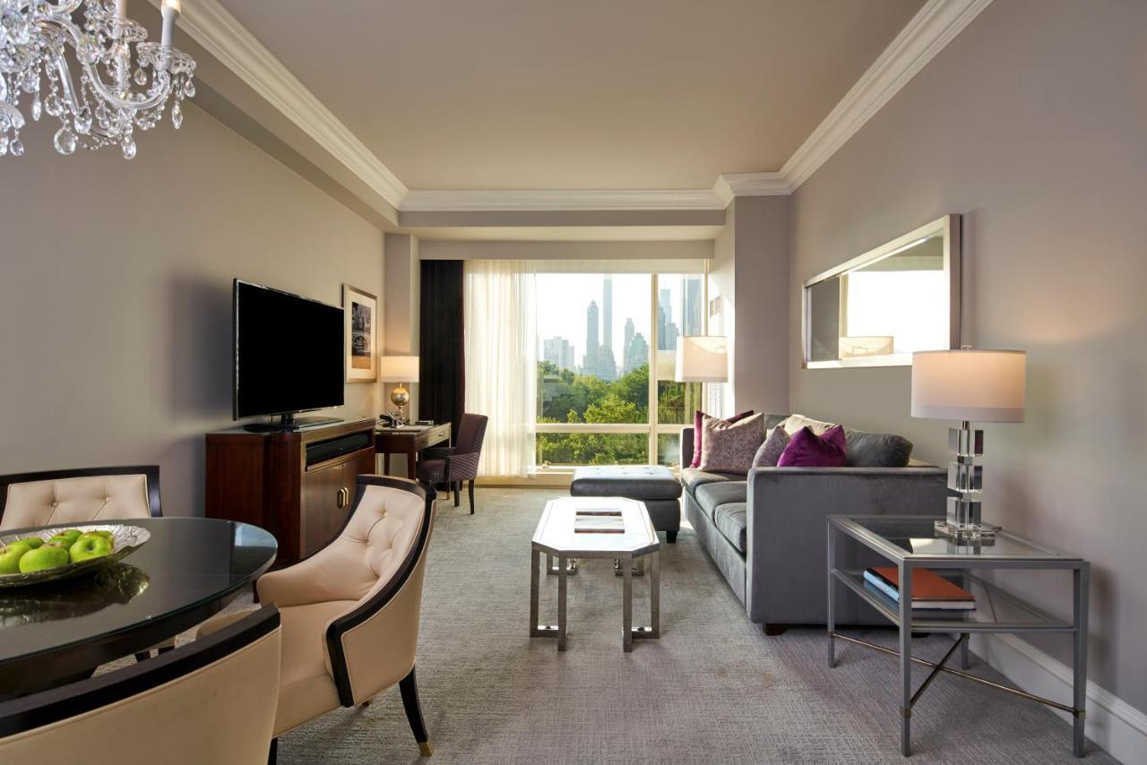 One-Bedroom Suite with Park View,1386149339:JPEG