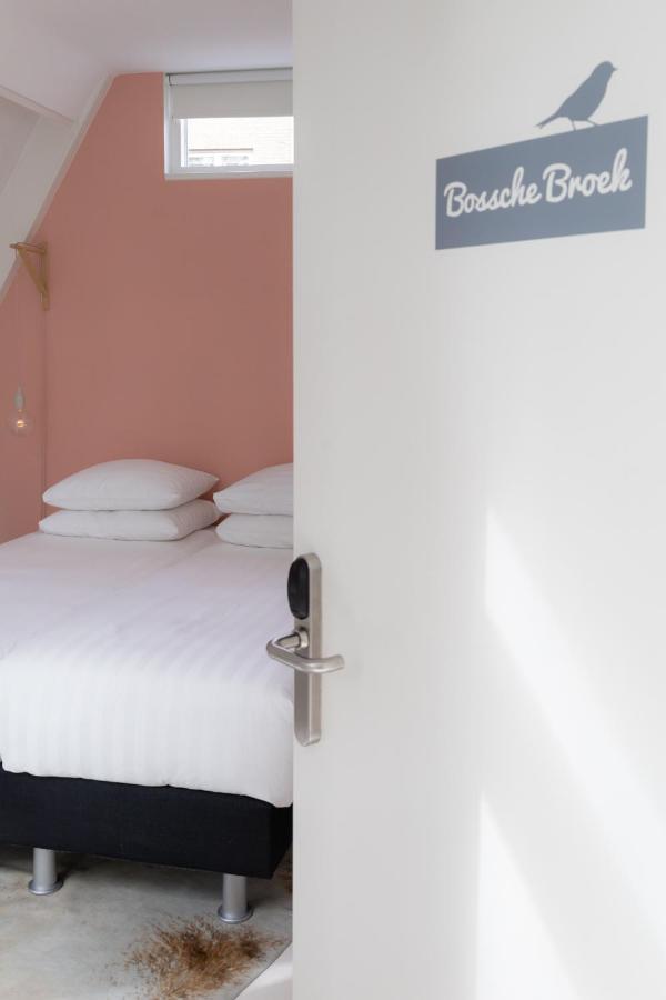 Twin Room,1593663719:JPEG