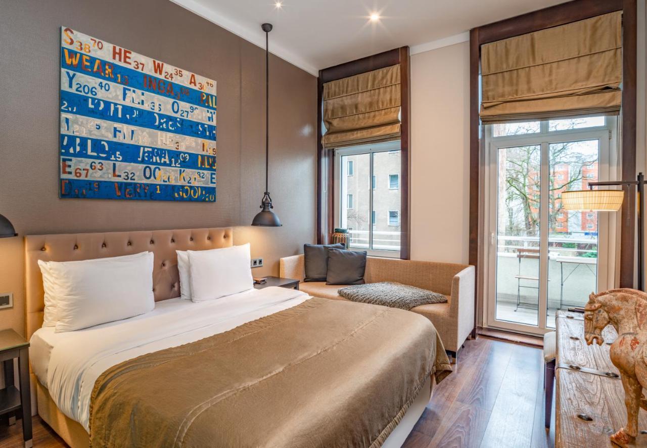Deluxe Double Room with Balcony,1435602994:JPEG