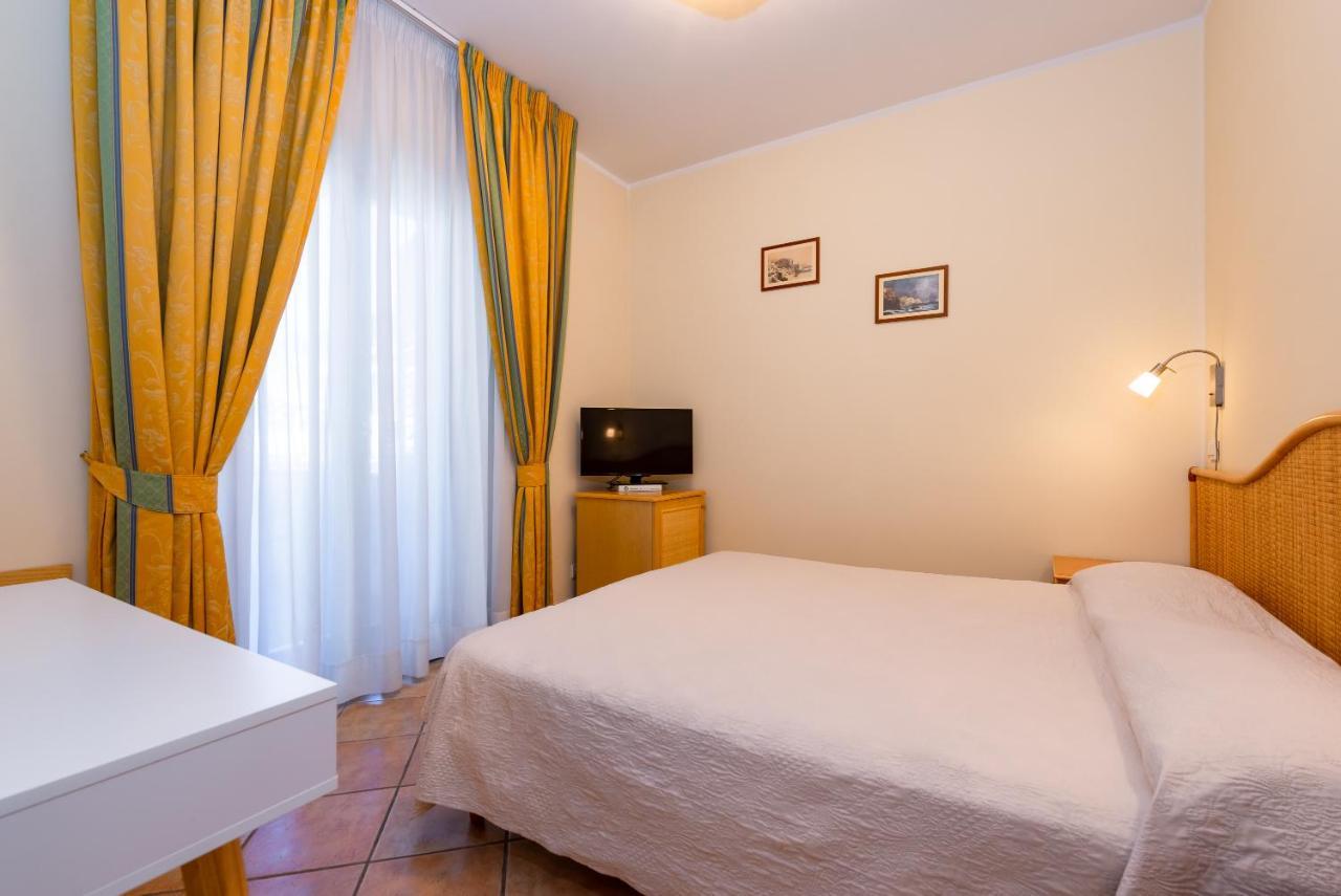 Triple Junior Suite