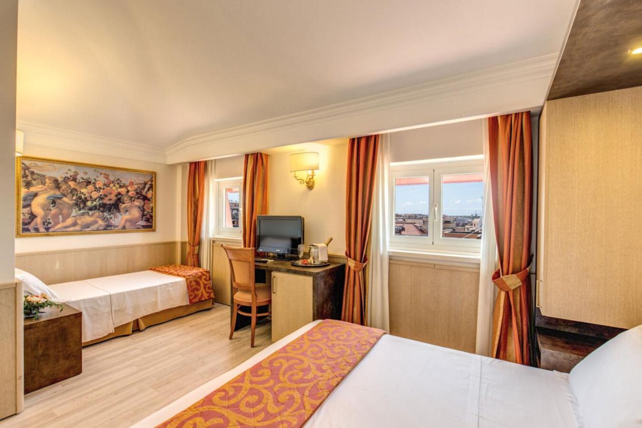 Triple Room,925594648:JPEG