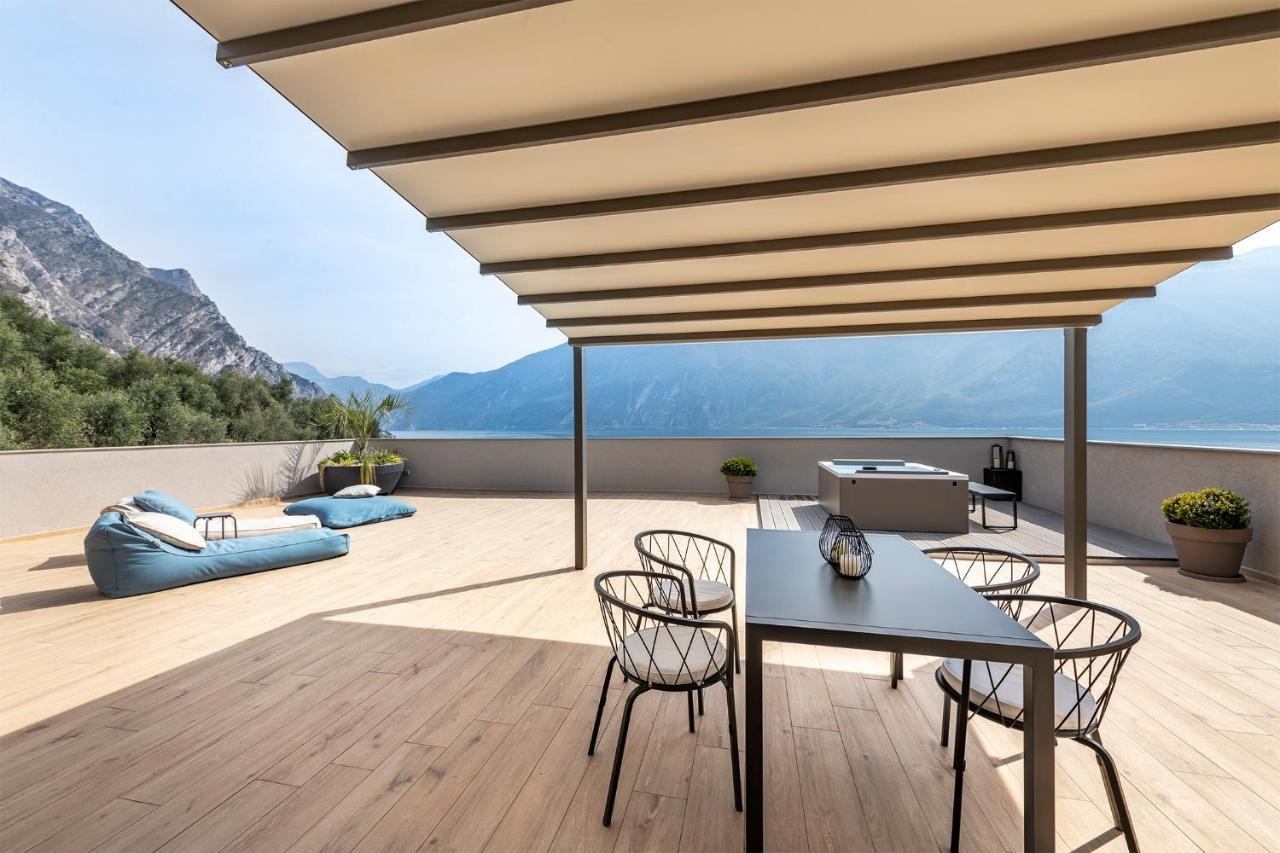 Penthouse Lake View Terrace Whirlpool