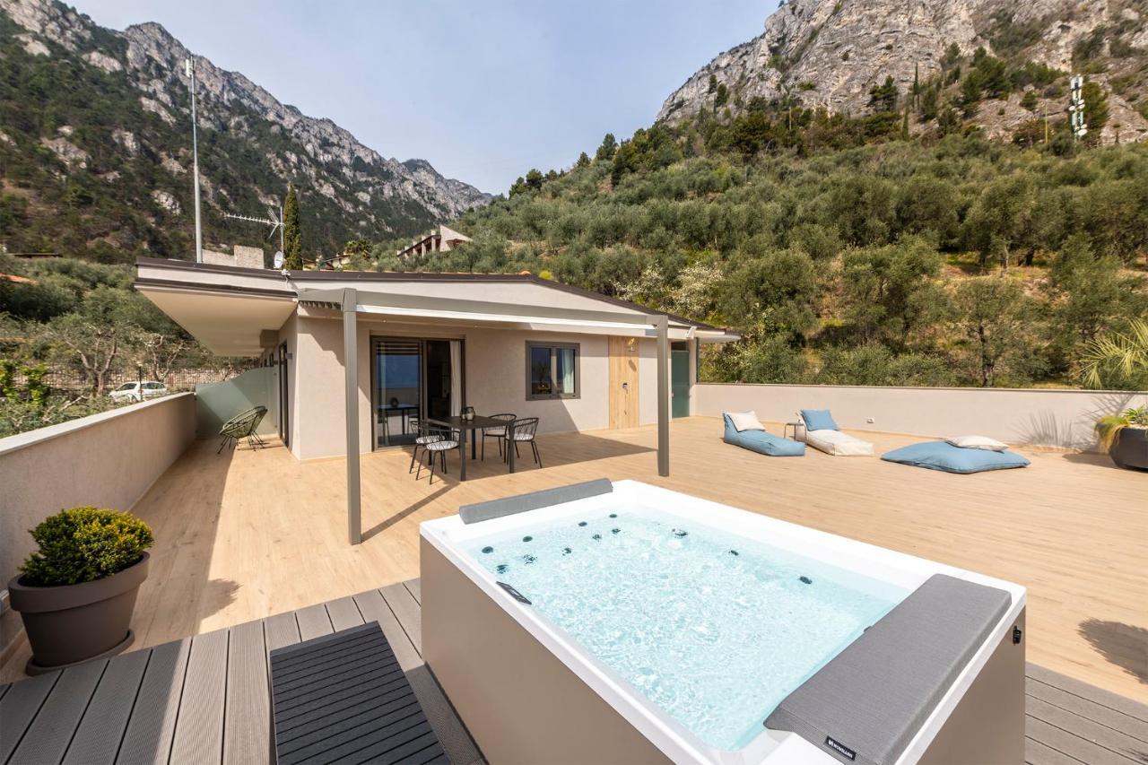 Penthouse Lake View Terrace Whirlpool