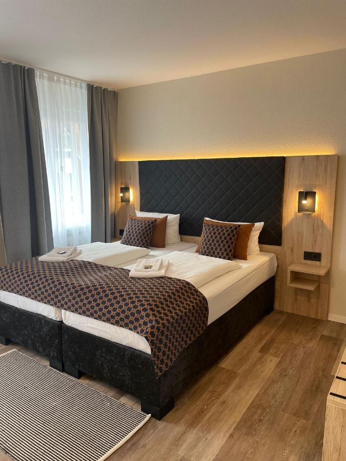 Standard Double Room ****