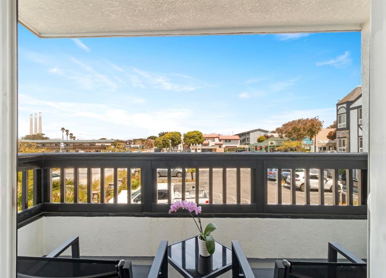 Quadruple Room Balcony,1394250269:JPEG