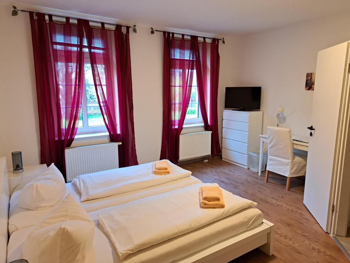 Single Room,12414901:JPEG