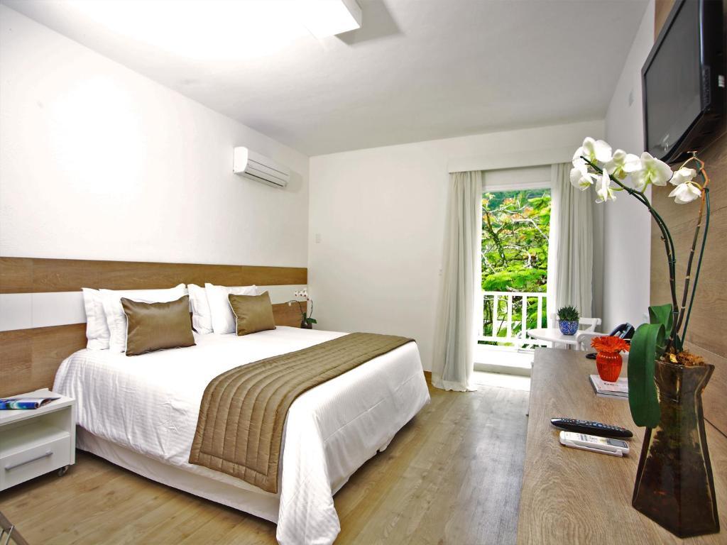 Deluxe Room,13947068:JPEG