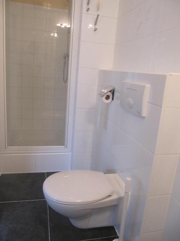 Double Room,669132771:JPEG