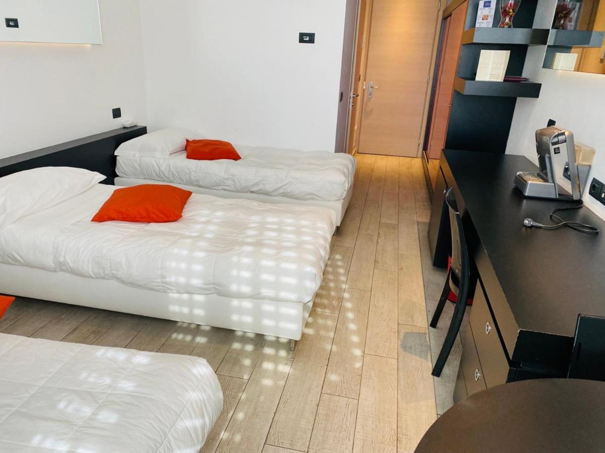 Comfort Triple Room