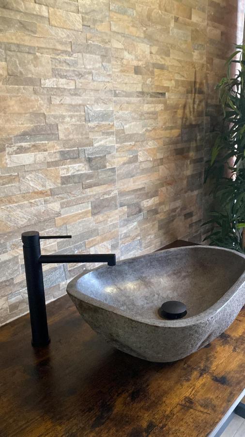 King Room Spa Bath,1390319111:JPEG
