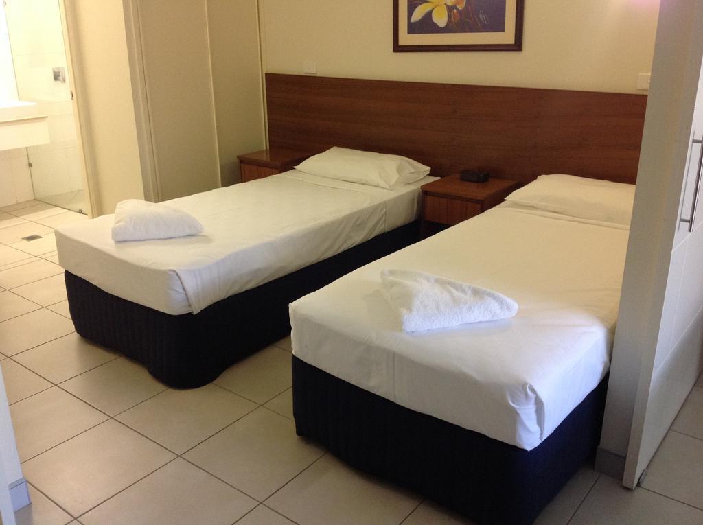 Deluxe One-Bedroom Apartment