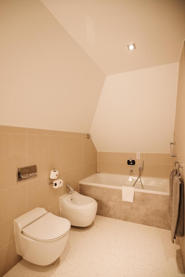 Junior Suite,1391203355:JPEG