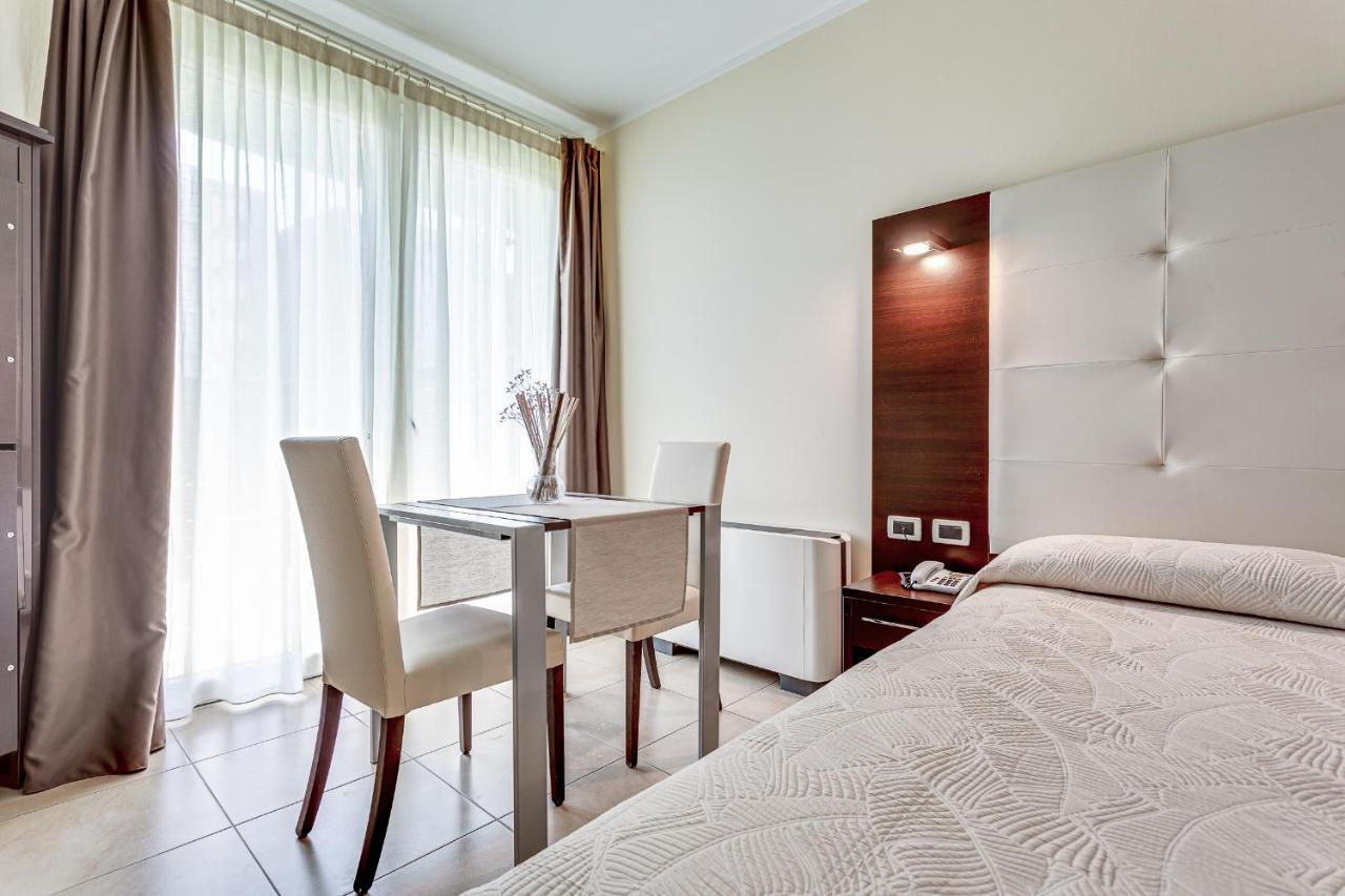 Single Room,1542571399:JPEG