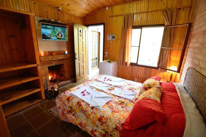 Triple Room,1588108544:JPEG