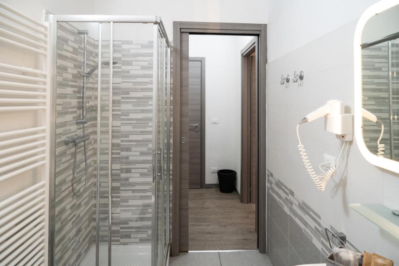 Twin Room Private Bathroom