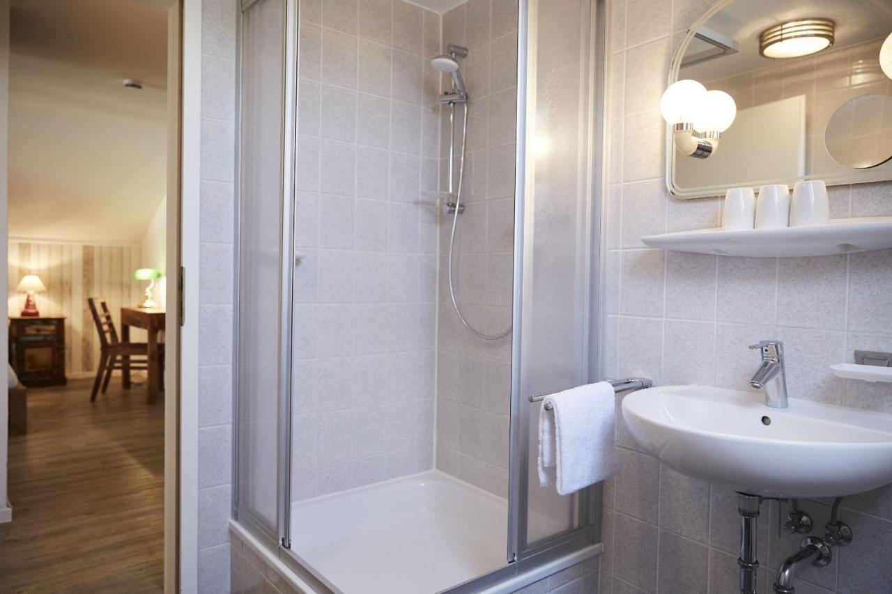 Junior Suite,1393845776:JPEG