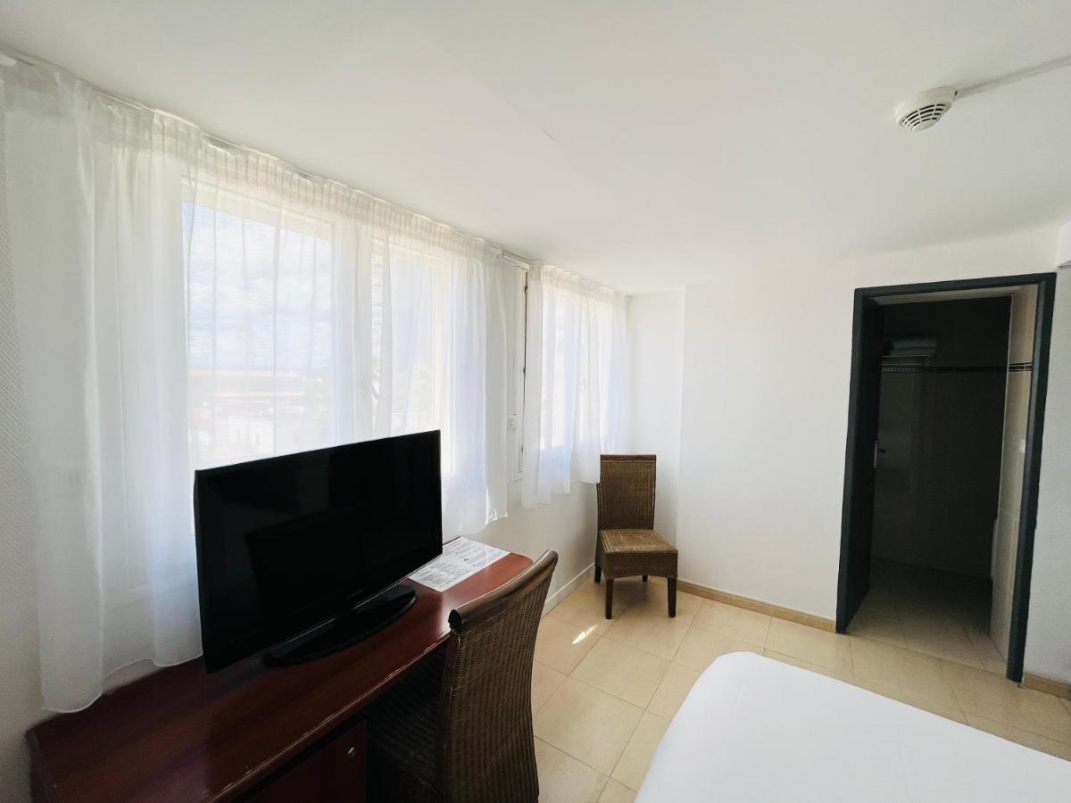 Double or Twin Room Lighthouse View,1388556719:JPEG