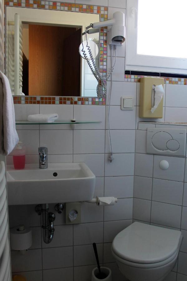 Single Room Private Bathroom