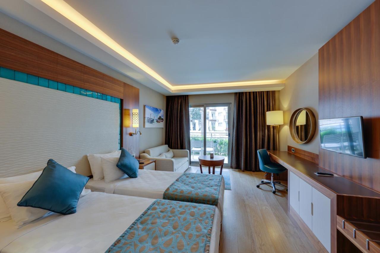 Superior Twin Room Non-Smoking