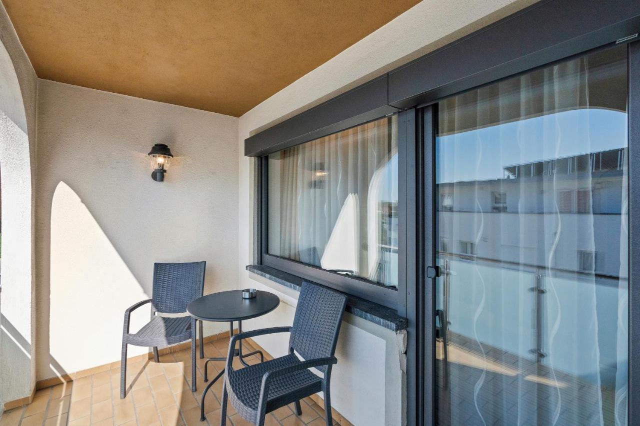 Double or Twin Room Balcony