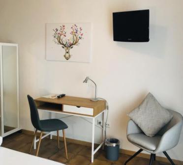 Single Room,1394188997:JPEG