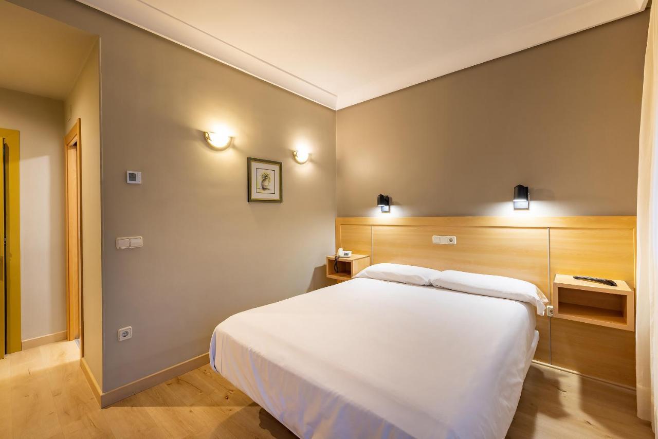 Double Room,1398471875:JPEG