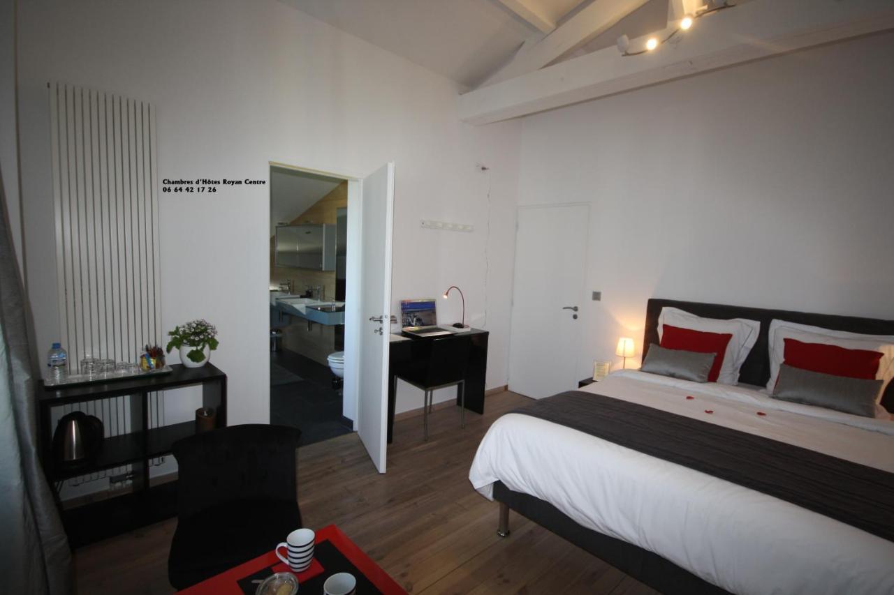 Deluxe Double Room Bath