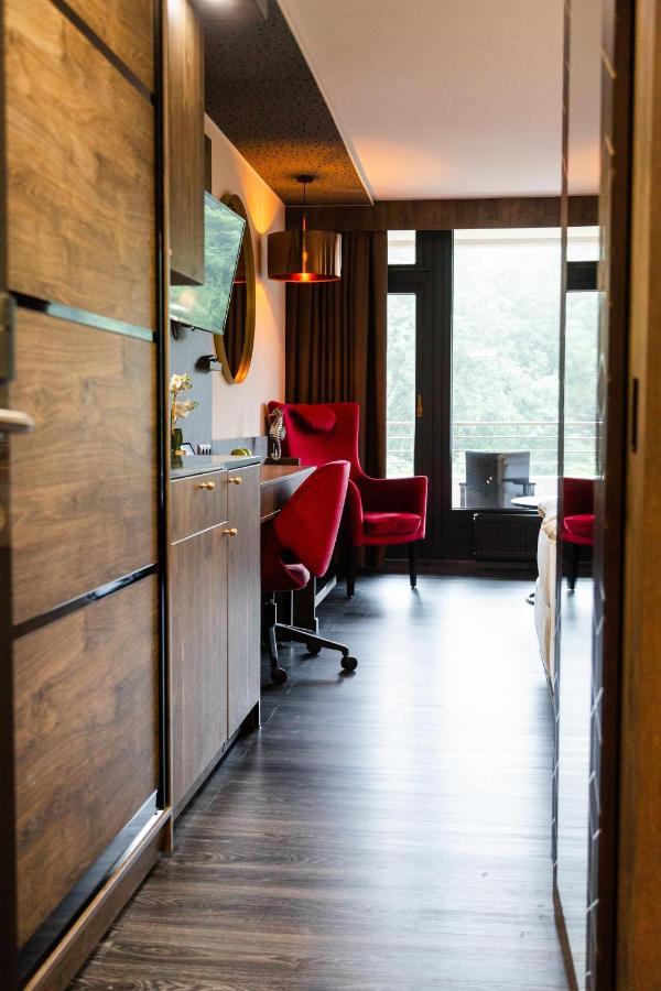 Comfort Room Forest View