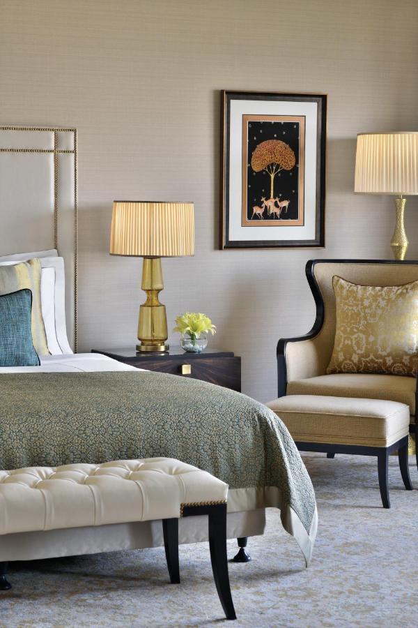 Taj Club Suite | One way Airport Transfer | Club Lounge Access