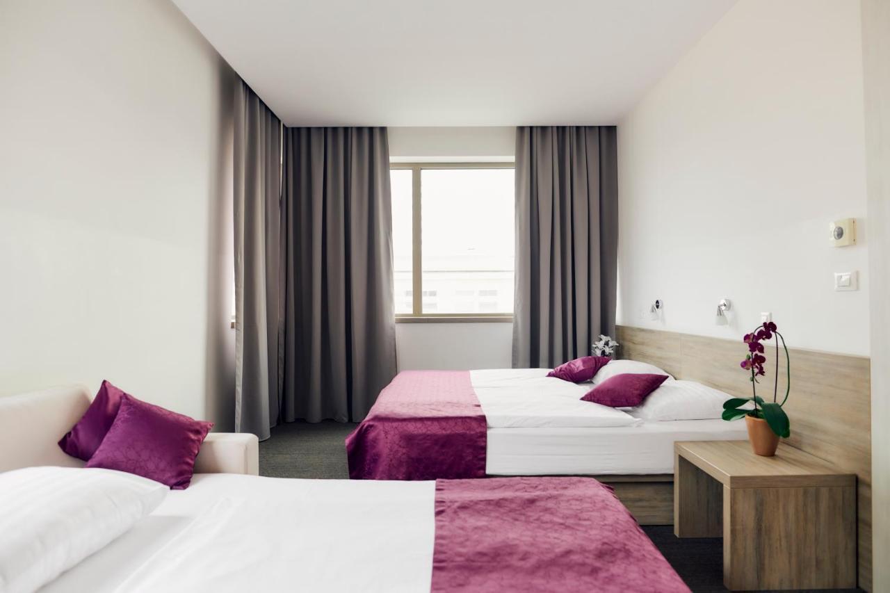 Superior Double or Twin Room Extra Bed