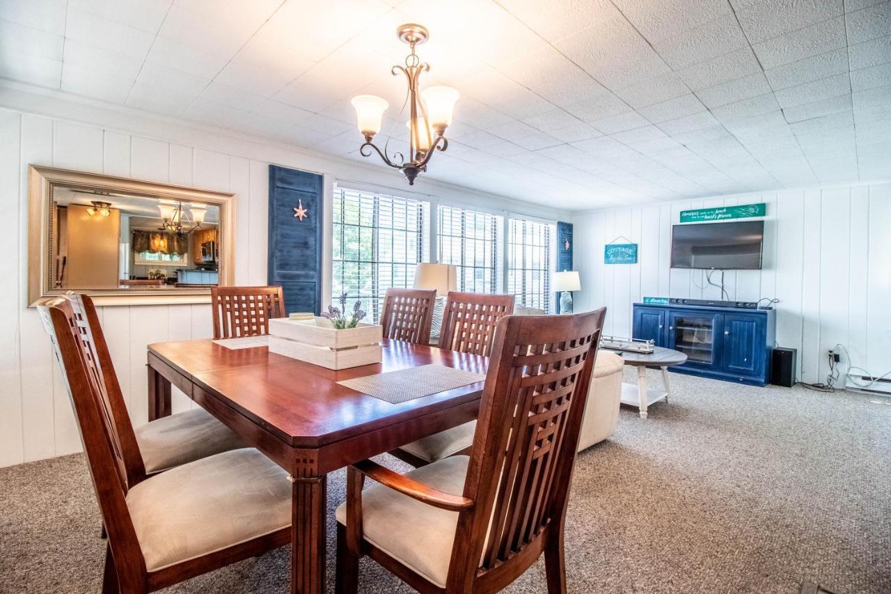 One-Bedroom Cottage