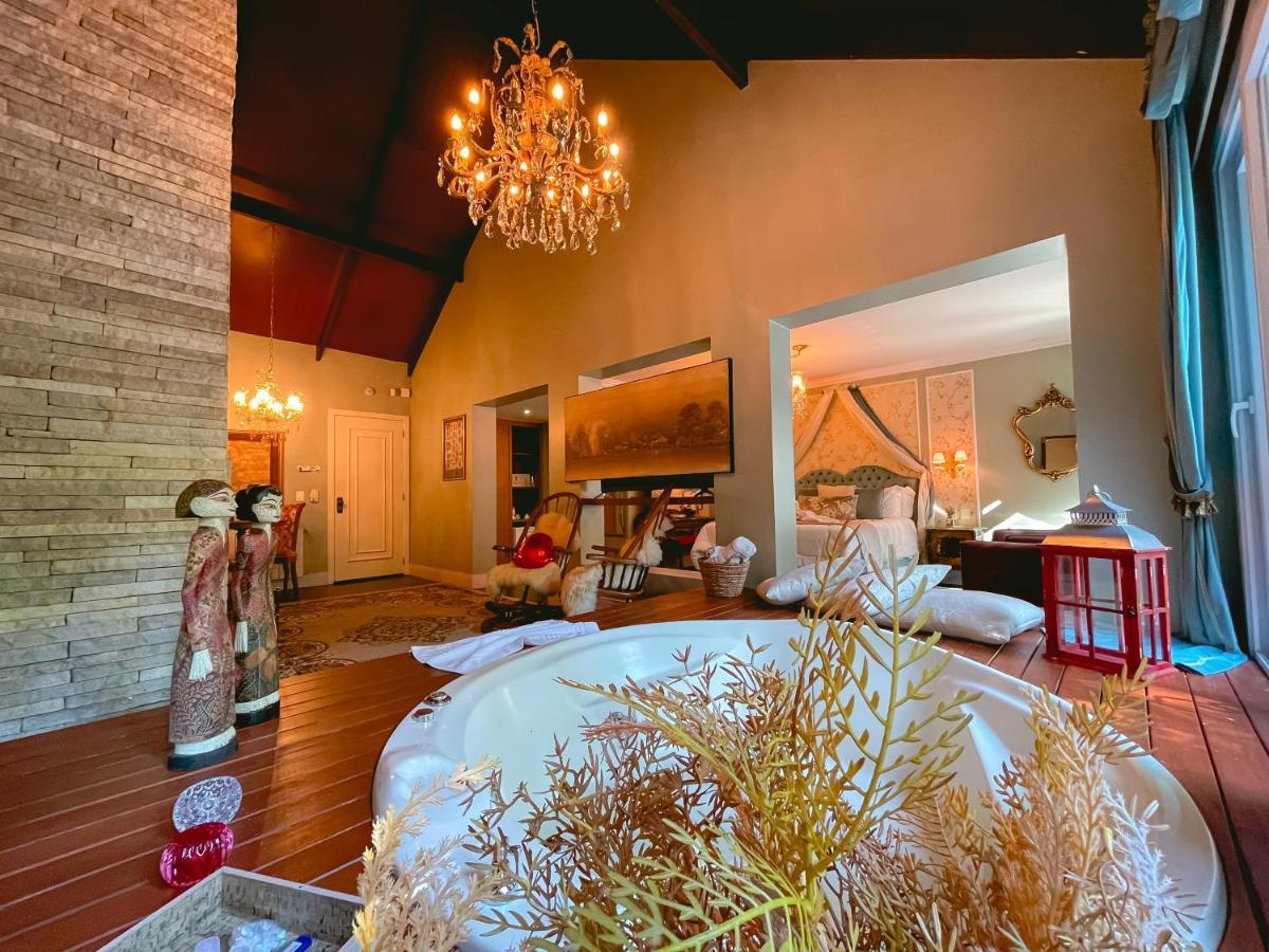 Presidential Suite II,1771289177:JPEG