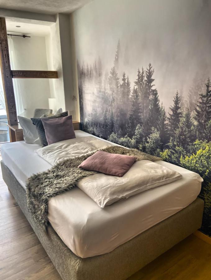 Single Room,16294622:JPEG