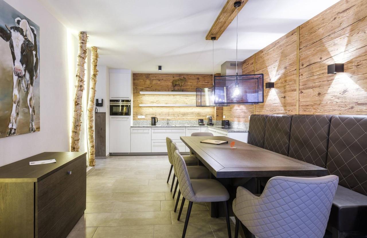 Three-Bedroom Suite,1396601384:JPEG