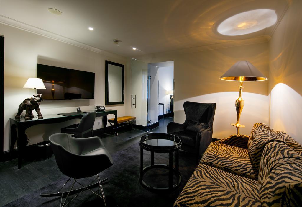 Junior Suite,276822981:JPEG