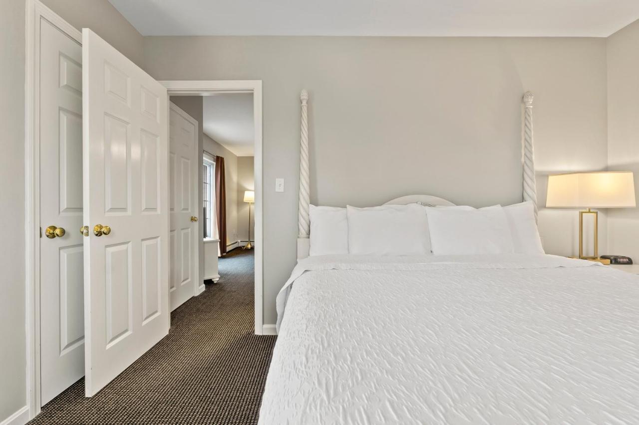 Two-Bedroom Suite