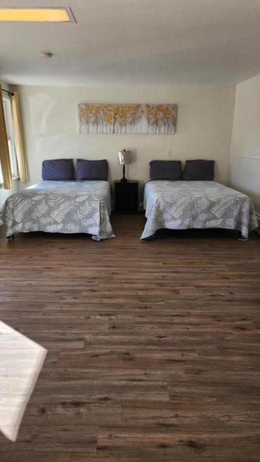 Deluxe Queen Room Two Queen Beds