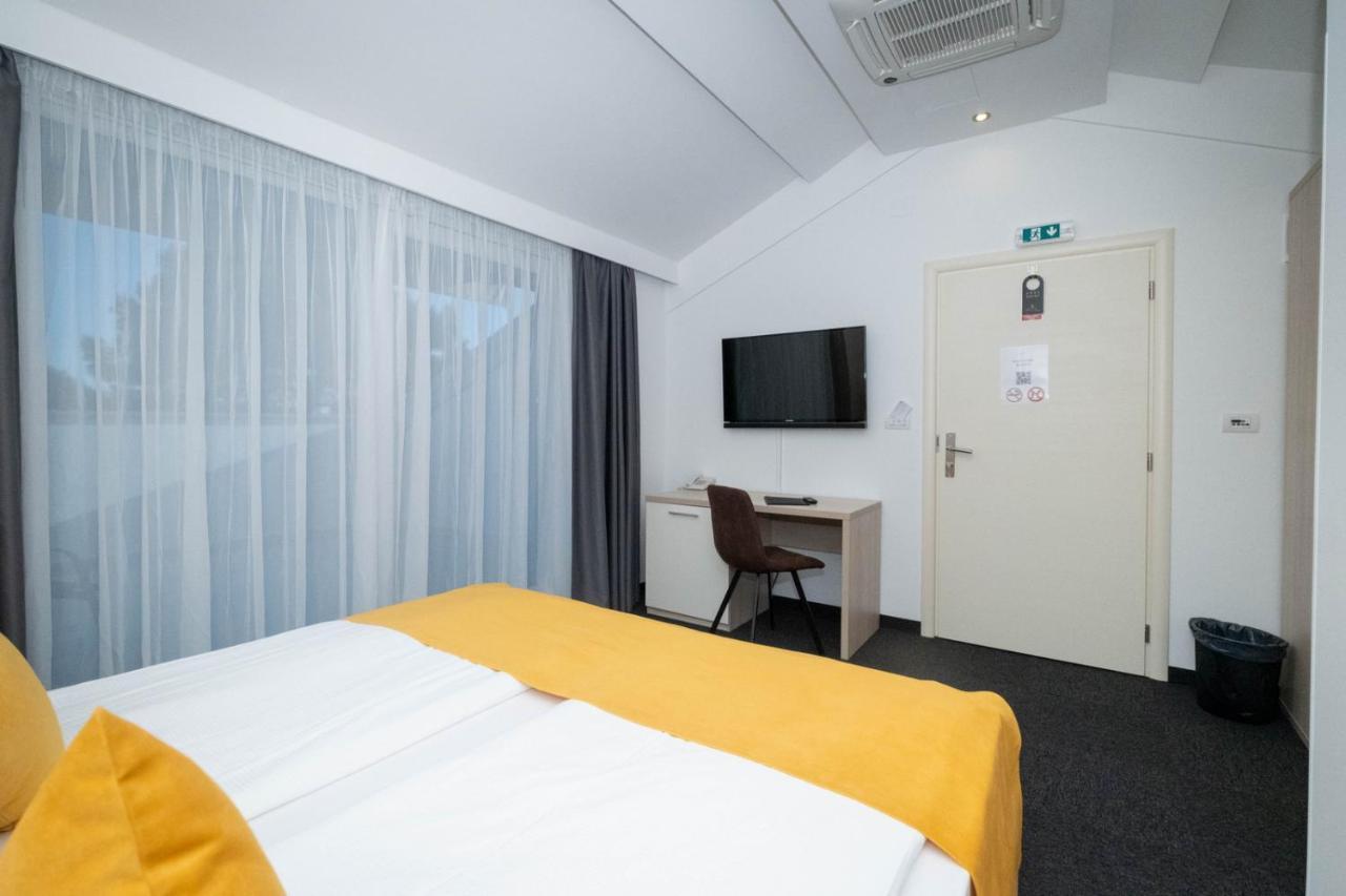 Superior Double Room Terrace Sea View